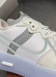Кроссовки Nike Air Force 1 React White Light Bone живое фото 3