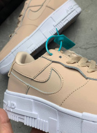 Кроссовки Nike Air Force 1 Pixel Particle Beige живое фото 4